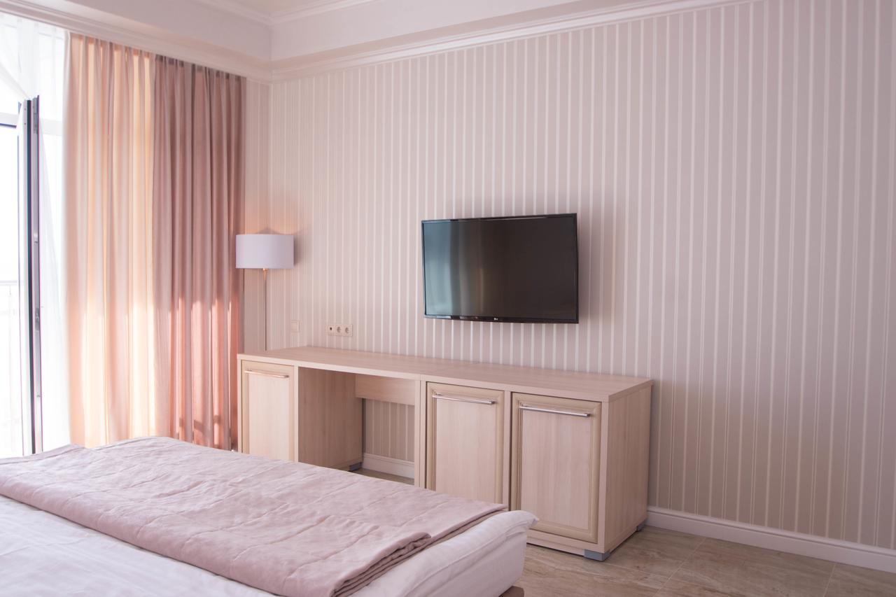 Hotel Cheluskintsev Gagra Eksteriør billede