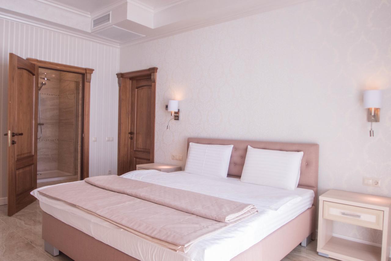 Hotel Cheluskintsev Gagra Eksteriør billede